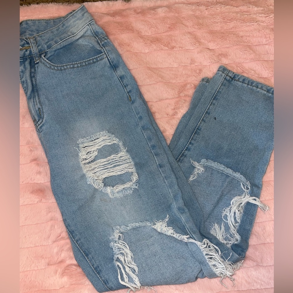 light ripped baggy jeans